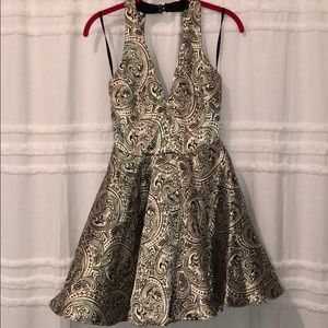 Bebe dress